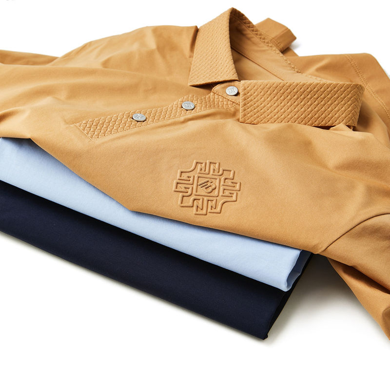 โลโก้สีที่กําหนดเอง Polo Spandex ไนลอนชาย เสื้อยืด T ไม่มีรอยสําหรับรูปแบบ OEM ODM
