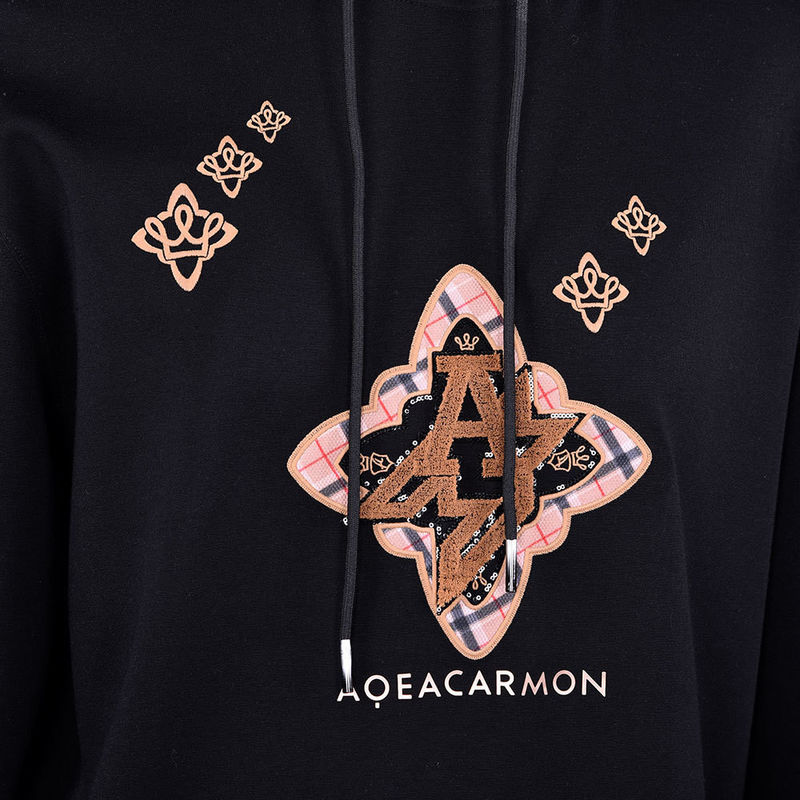 รีบวิ่งผ้าใบผู้ชาย Hoodie เหงื่อ Wicking โลโก้รูปแบบที่กําหนดเอง 450Gsm สําหรับกีฬา