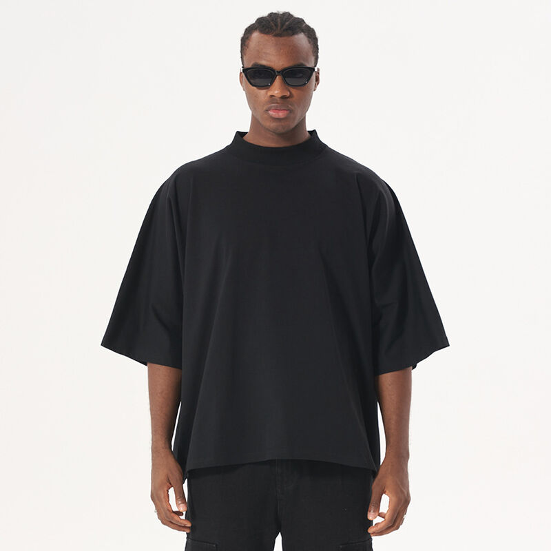 เสื้อยืดคอกลมแขนสั้นผ้าหนา 220 แกรม ทรงครอปโอเวอร์ไซส์