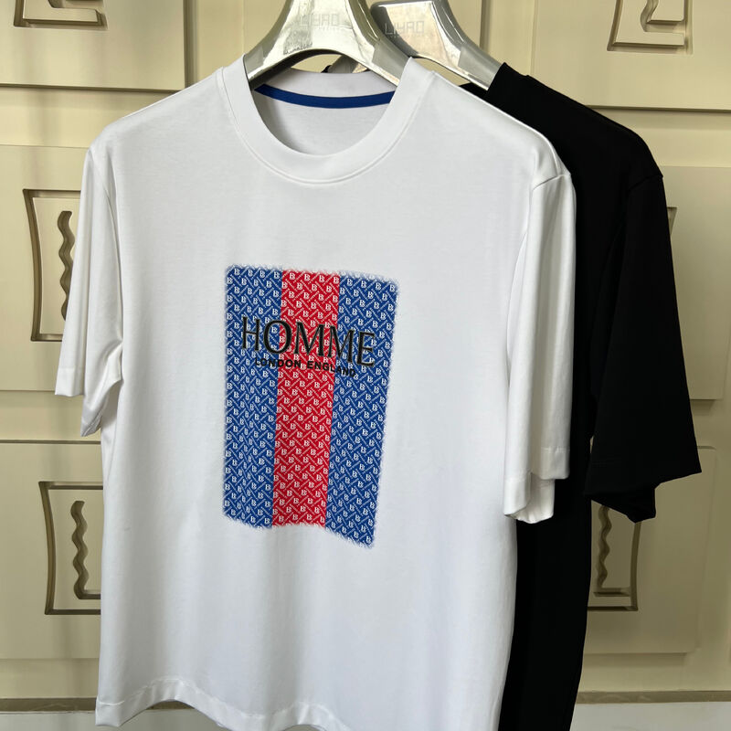 เสื้อยืดคอลูกเรือ สีขีด 3D Letter & Pattern Design เสื้อยืดคอกลมหรู ชาย เสื้อยืดเสื้อยืด Jersey Manufacture