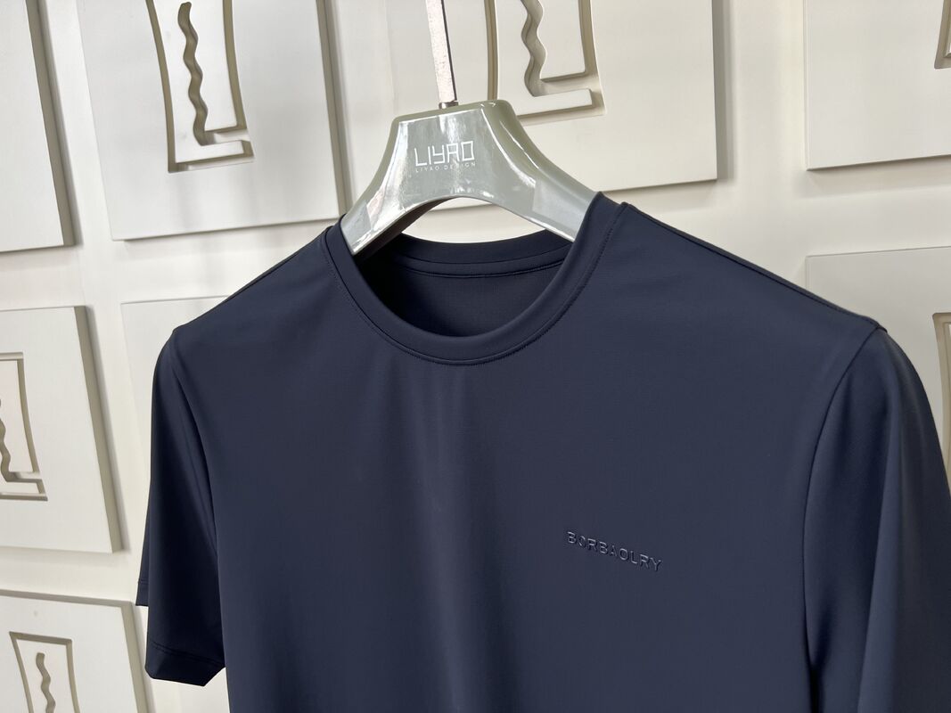 เสื้อกีฬาชาย ชุดกีฬาแบบสุ่มสีดํา - สั้น - แขน T - เสื้อและกางเกง กางเกงที่สามารถหายใจได้