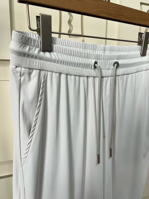 ชุดโปโลแขนสั้นระบายอากาศได้ดีสำหรับผู้ชายในฤดูร้อน ผ้าโพลีเอสเตอร์/คอตตอน น้ำหนักเบา