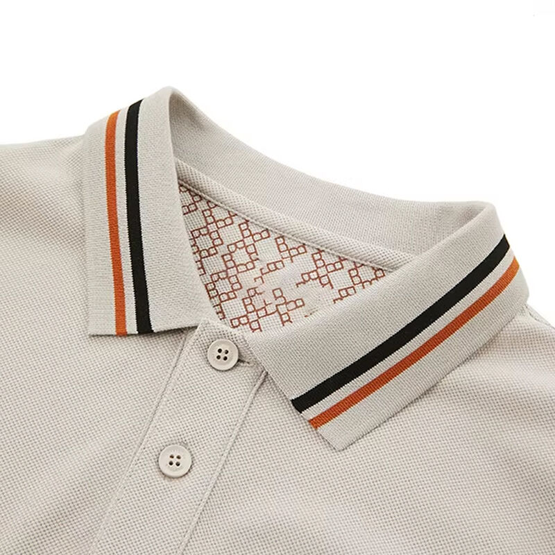 เสื้อโปโลแขนสั้นลายทางผ้าแห้งเร็วพิมพ์ลายโลโก้ตามสั่ง ดีไซน์ล่าสุดสำหรับผู้ชาย